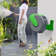 Wasserschlauchaufroller inkl Schlauchspritze 20m, grün